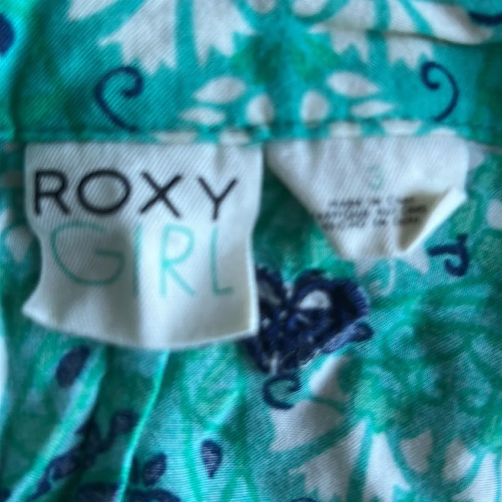 Girl clothes bundle - Picture 3 of 4